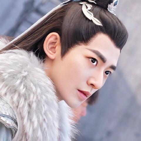 《平凡的世界》演员表详细介绍：探索每位角色背后的故事与演员的精彩演绎